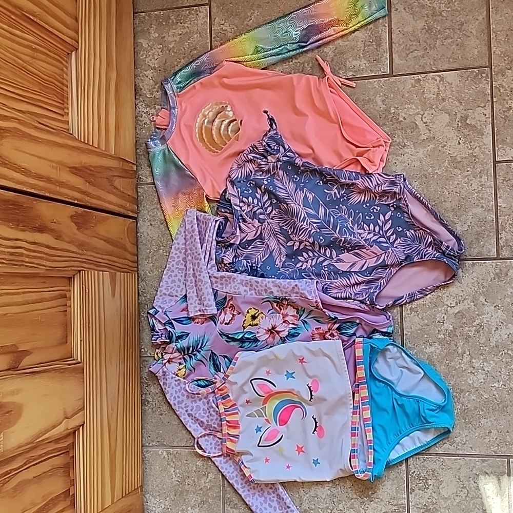 Girls swimsuits and cover-up
